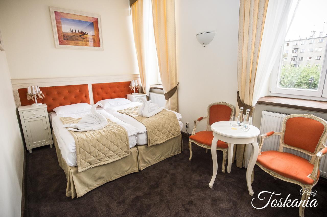 Sempre B&B Płock エクステリア 写真