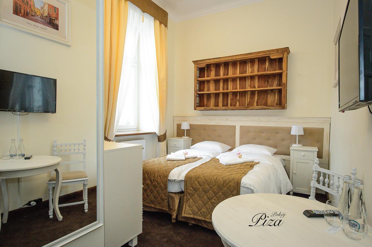 Sempre B&B Płock エクステリア 写真